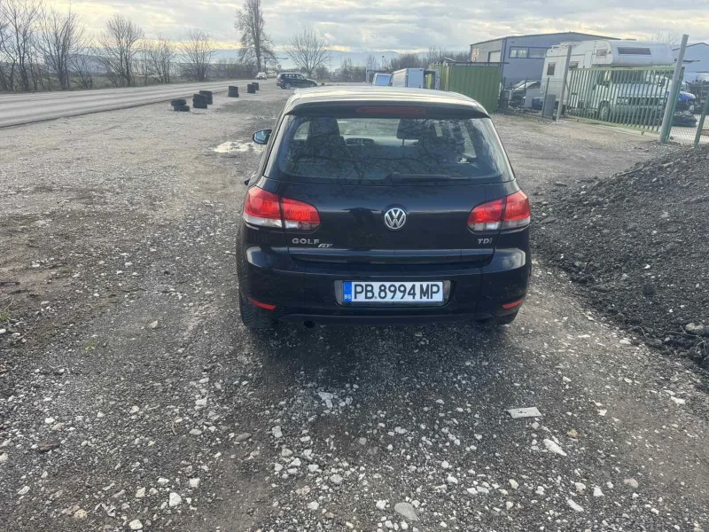 VW Golf 1.6TDI, снимка 3 - Автомобили и джипове - 53182253