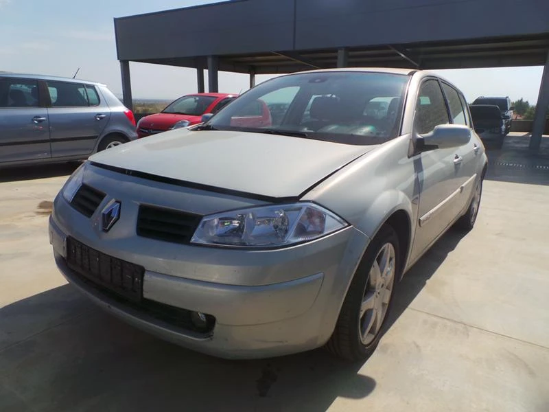 Renault Megane 1.9 dCi 120кс, снимка 1 - Автомобили и джипове - 47850455