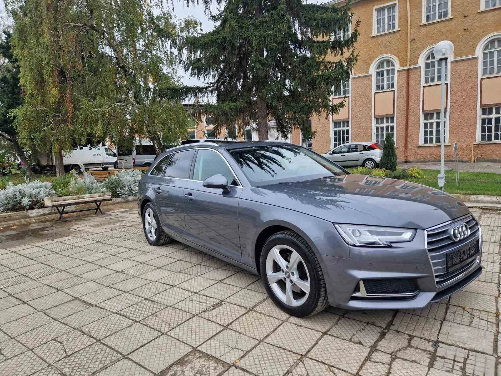 Audi A4 2.0 TDI S-Line - изображение 2