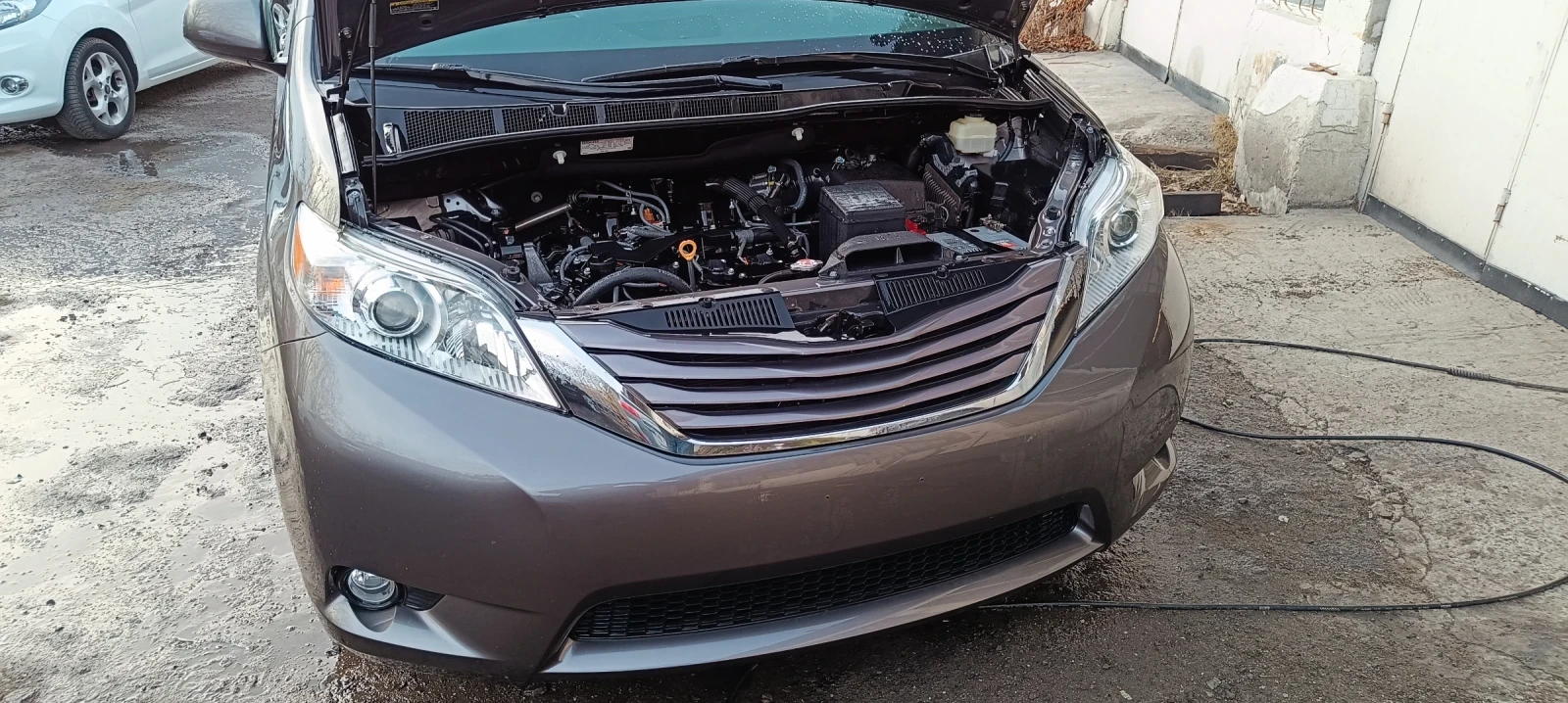 Toyota Sienna | Mobile.bg � ����������� 11