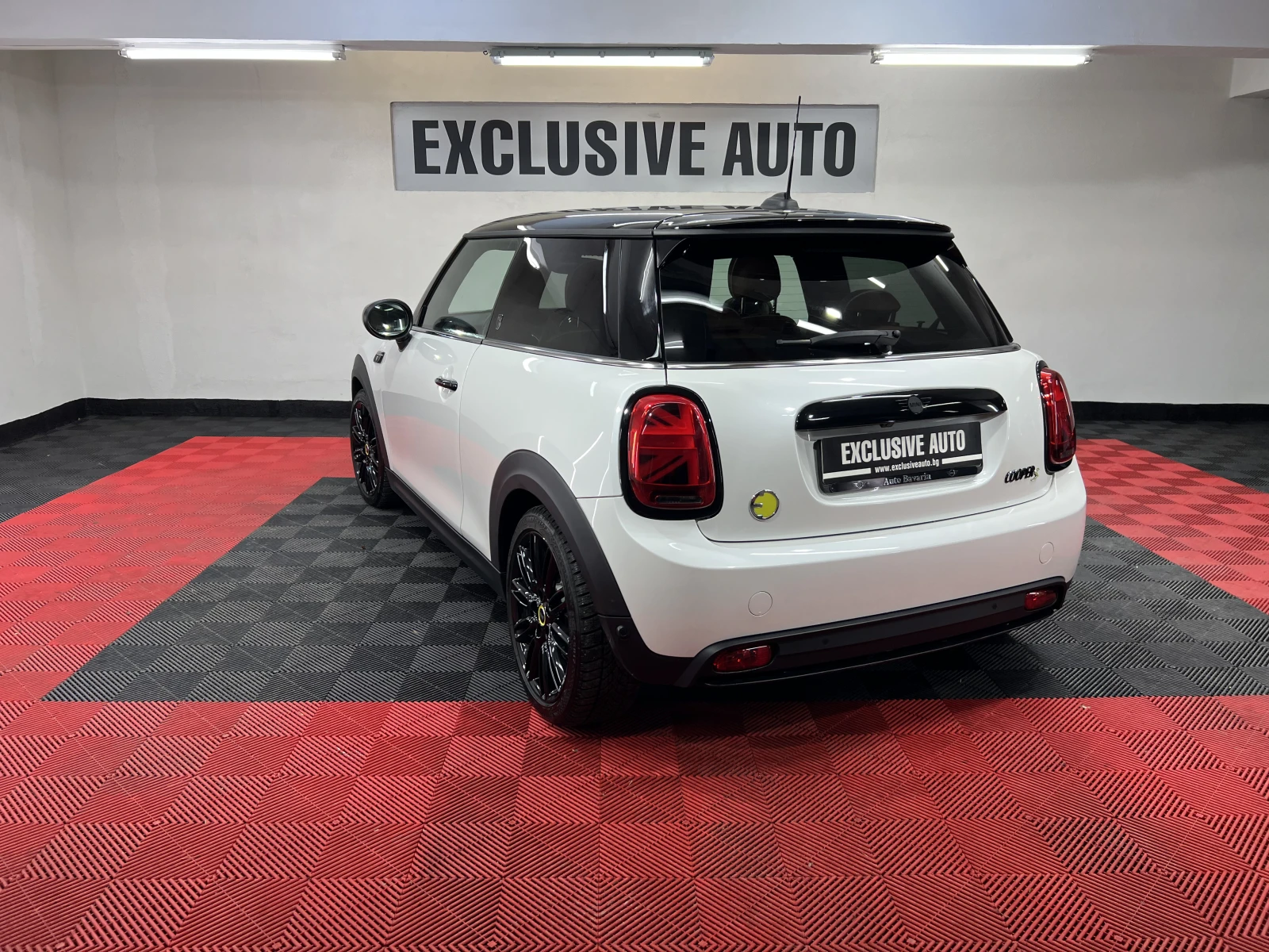 Mini Cooper SE Electric - изображение 9