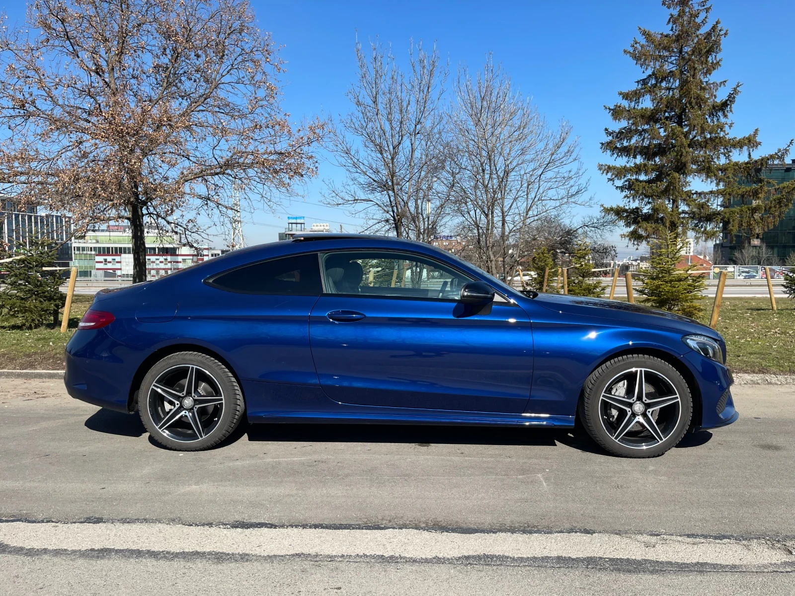 Mercedes-Benz C 180 AMG Line - изображение 6