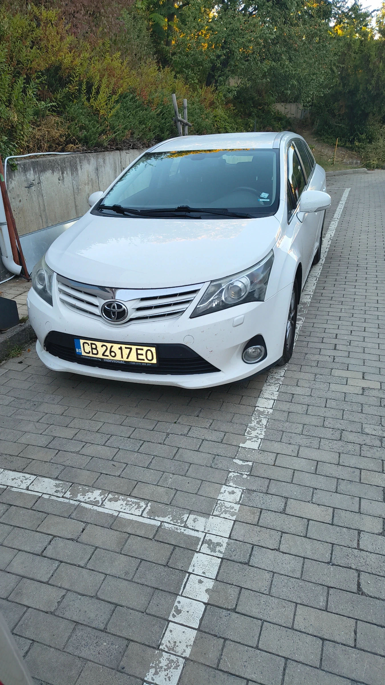 Toyota Avensis 2.0 d4d - изображение 2