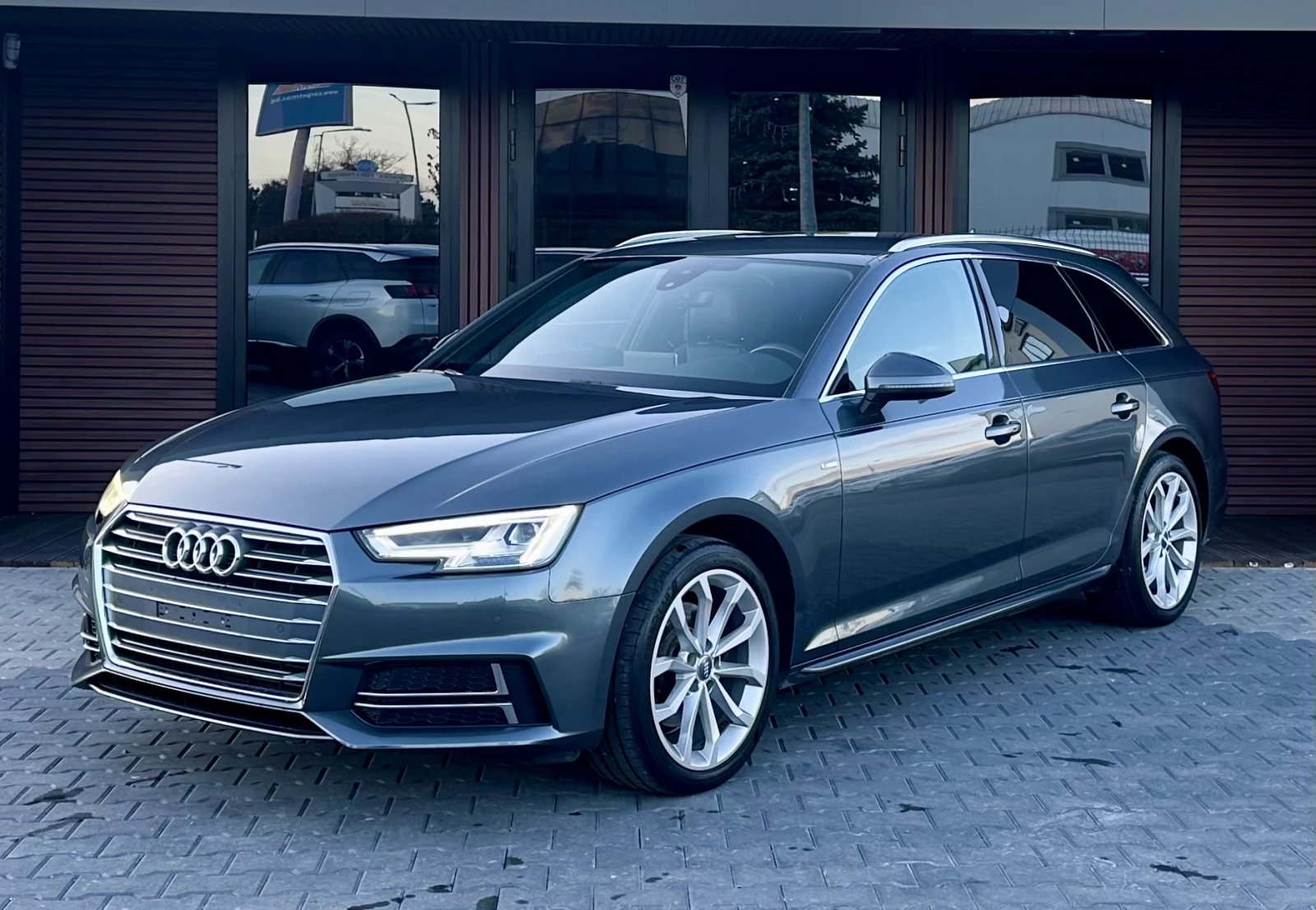 Audi A4 - S-Line - �������� ����� - 2.0 TFSI - Camera -  | Mobile.bg � ����������� 1