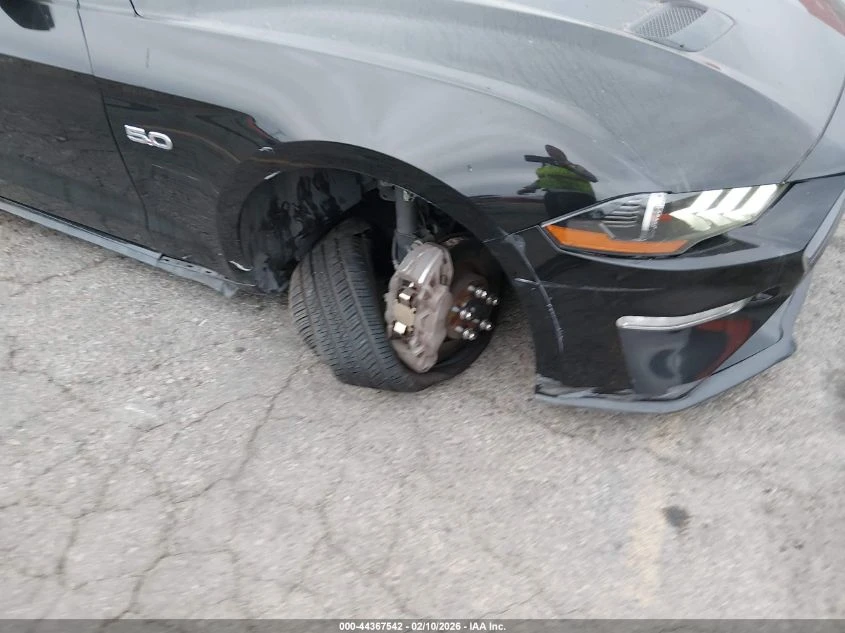 Ford Mustang 5.0L V-8 DI, DOHC, VVT, 460HP Rear Wheel Drive | Mobile.bg � ����������� 12