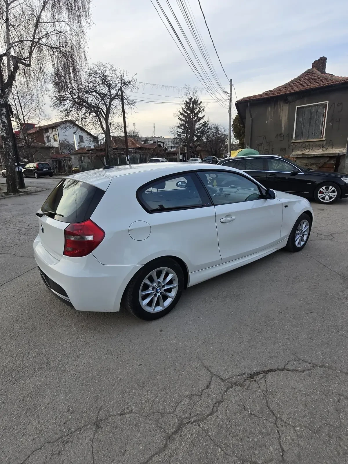 BMW 118 2.0 дизел 143к.с 2008г. Мпакет , снимка 5 - Автомобили и джипове - 53759715