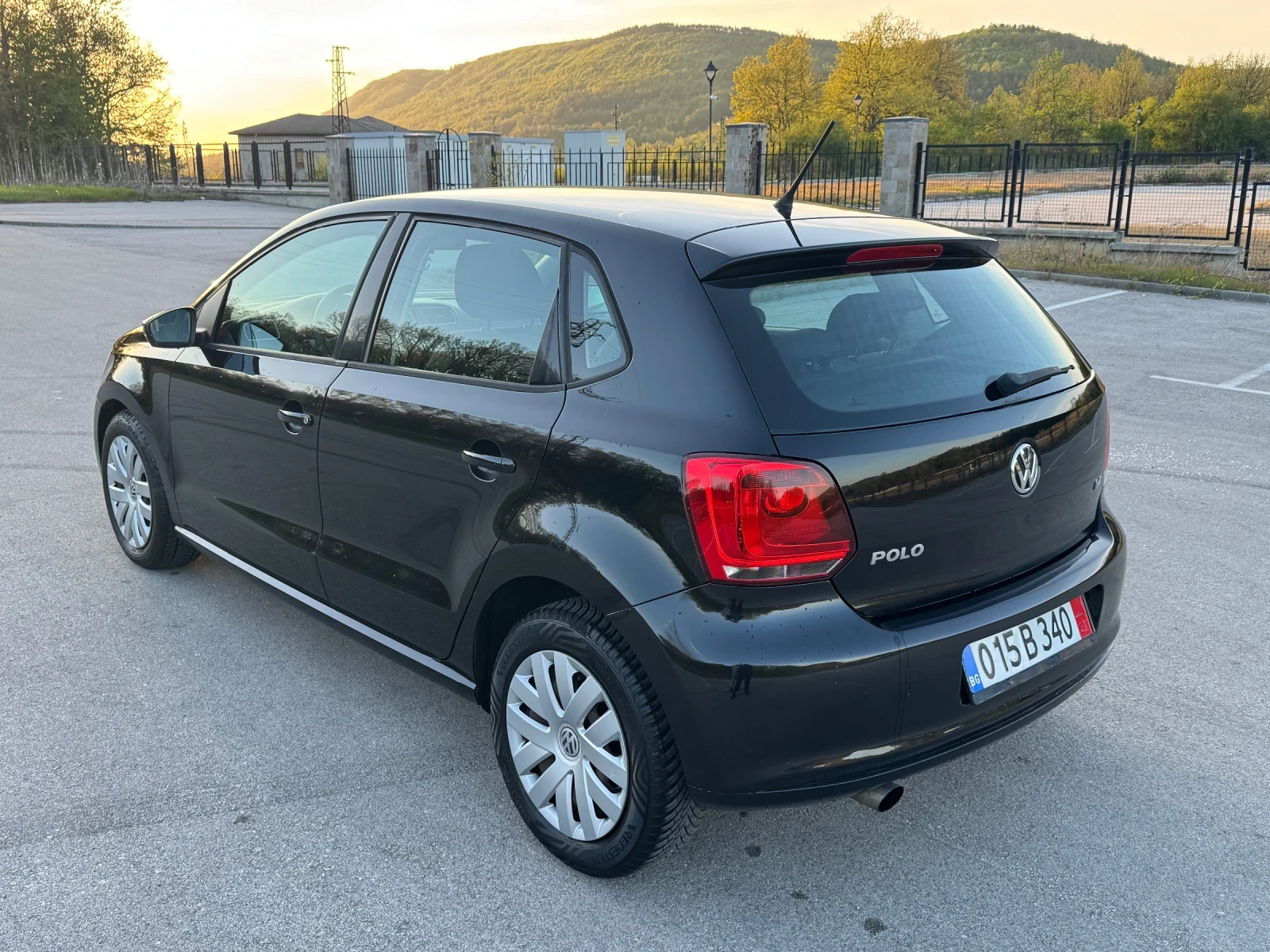VW Polo 1.4i 86k.c. , снимка 3 - Автомобили и джипове - 54554897