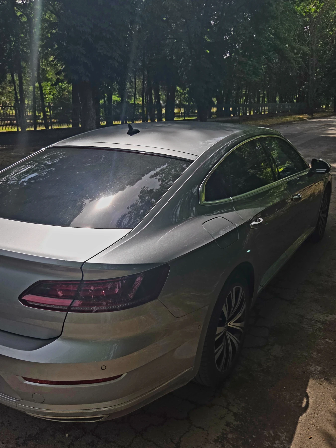 VW Arteon 2.0 , снимка 5 - Автомобили и джипове - 54890894