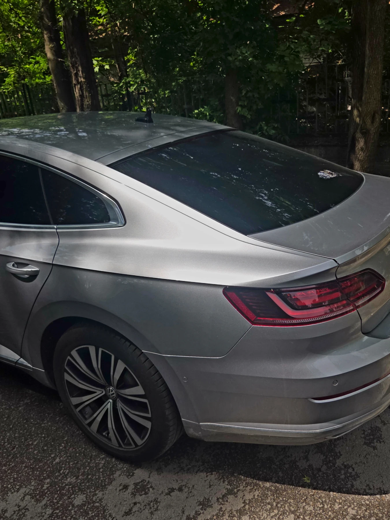 VW Arteon 2.0 , снимка 4 - Автомобили и джипове - 54890894