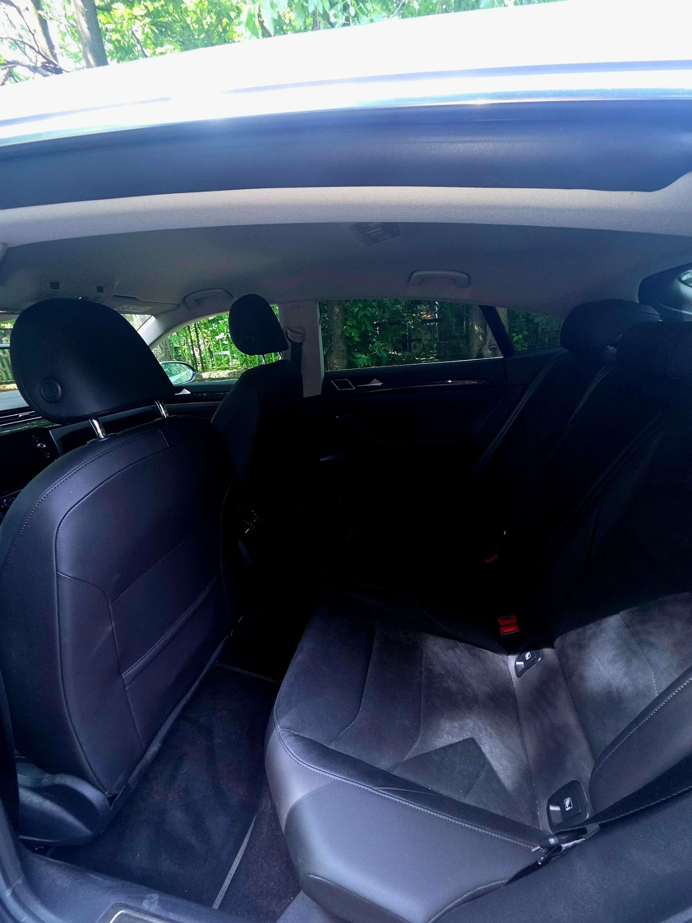 VW Arteon 2.0 , снимка 8 - Автомобили и джипове - 54890894