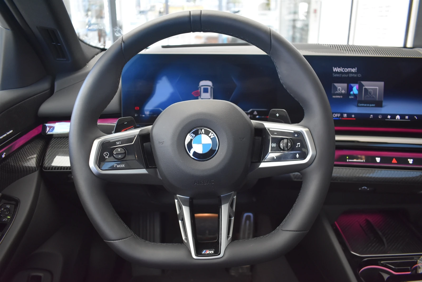 BMW 520 xDrive Touring, снимка 9 - Автомобили и джипове - 54939288