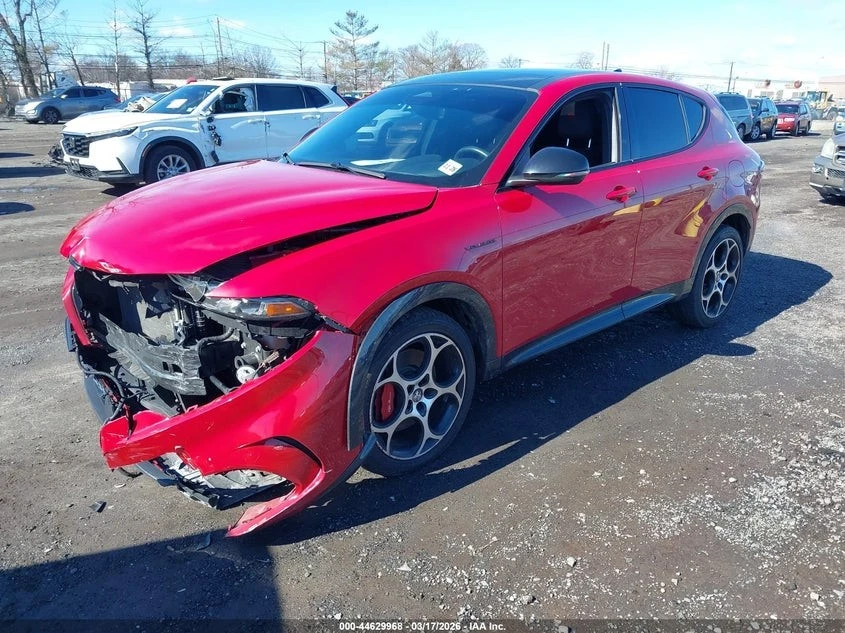 Alfa Romeo Tonale VELOCE EAWD* 1.3L I-4 DI VVT TURBO 180HP* ВИДЕО, снимка 2 - Автомобили и джипове - 55007623