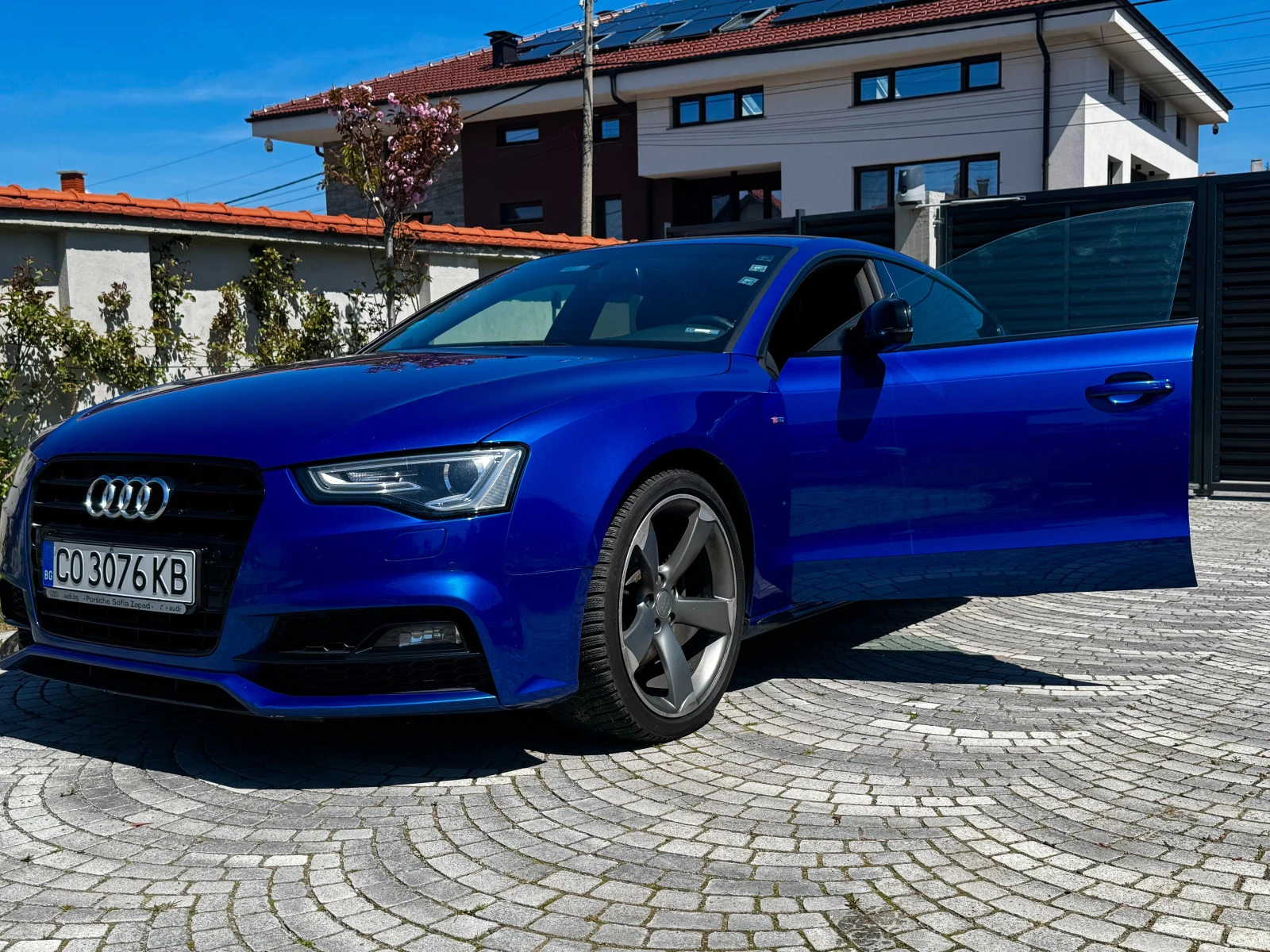 Audi A5 S-line Black Optic, снимка 4 - Автомобили и джипове - 55021405