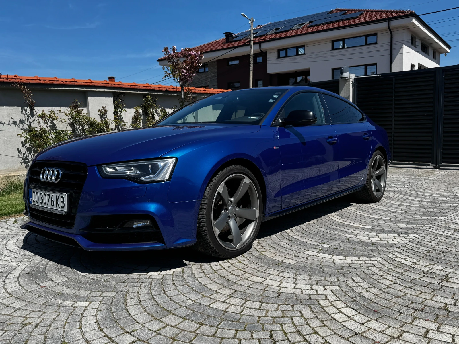Audi A5 S-line Black Optic, снимка 3 - Автомобили и джипове - 55021405