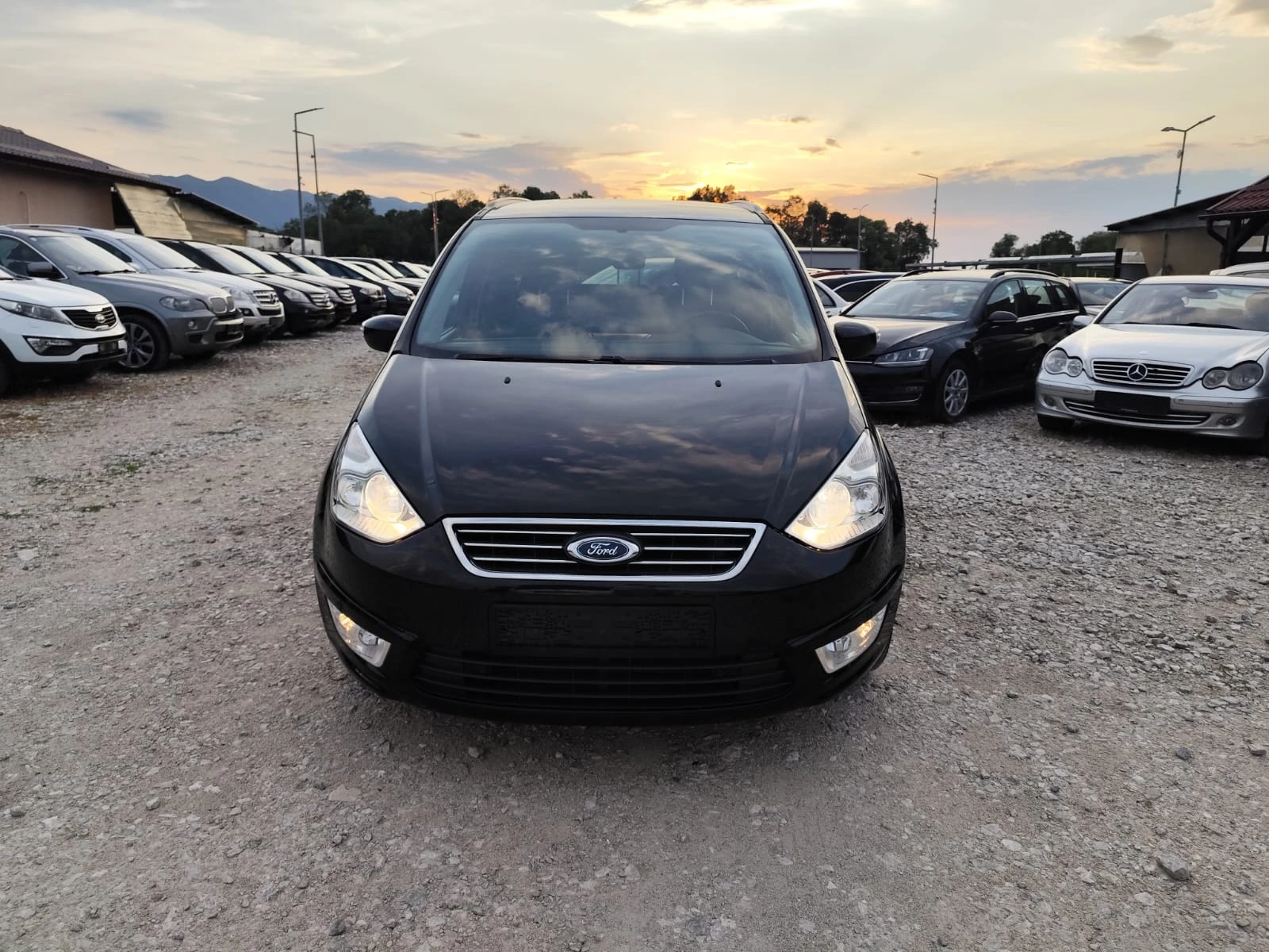 Ford Galaxy 2.0 дизел 7 места, снимка 2 - Автомобили и джипове - 55308342