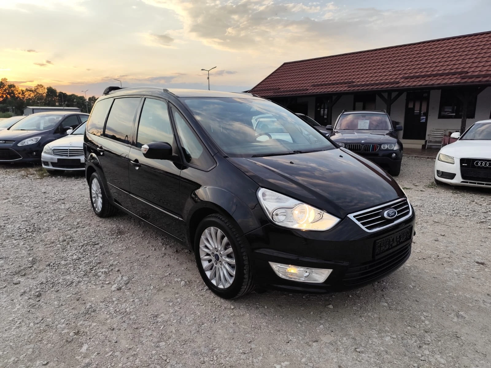 Ford Galaxy 2.0 дизел 7 места, снимка 3 - Автомобили и джипове - 55308342