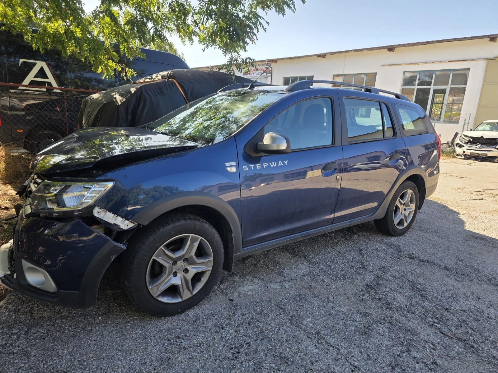 Dacia Logan 0.900 MCV Stepway , снимка 2 - Автомобили и джипове - 56059603
