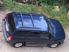 Mazda Tribute 4WD 4.4 , снимка 2