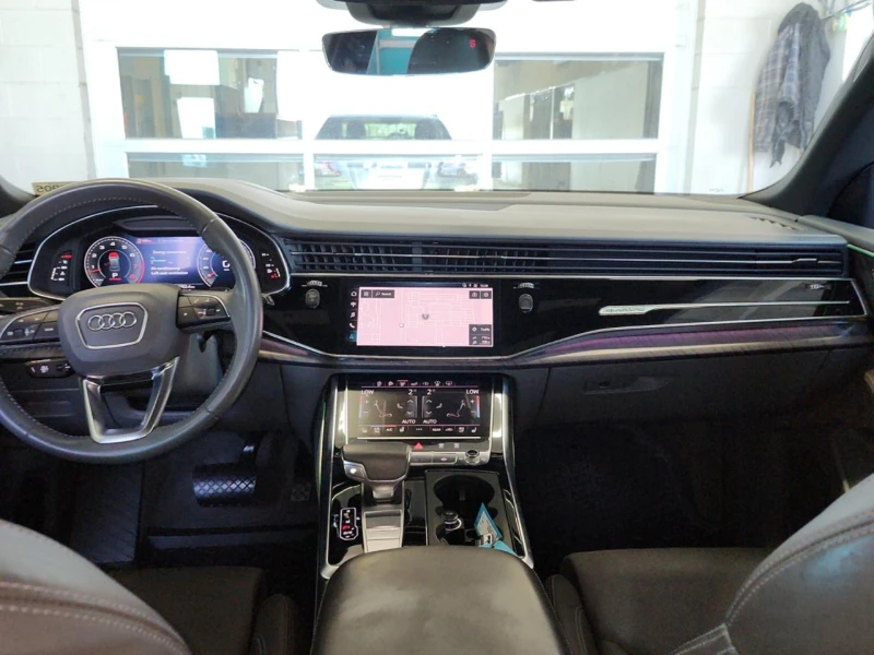 Audi Q8 Technik* Sline* Matrix* Distr* B&O* Масаж* 360* , снимка 10 - Автомобили и джипове - 52318016