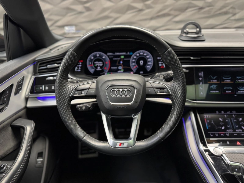 Audi Q8 50TDI Quattro S-line* Matrix* B&O* 360 Camera Pano, снимка 6 - Автомобили и джипове - 52121318