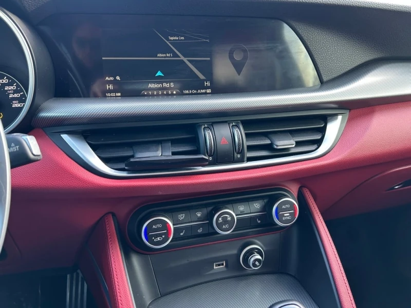 Alfa Romeo Stelvio * Q4 * CARFAX * ЦЕНА ДО БГ, снимка 13 - Автомобили и джипове - 52931162