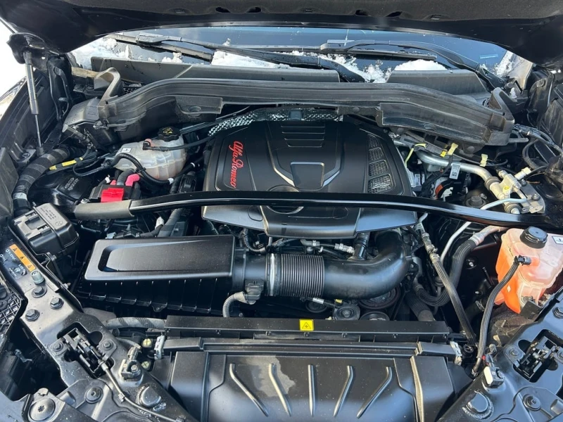 Alfa Romeo Stelvio * Q4 * CARFAX * ЦЕНА ДО БГ, снимка 9 - Автомобили и джипове - 52931162