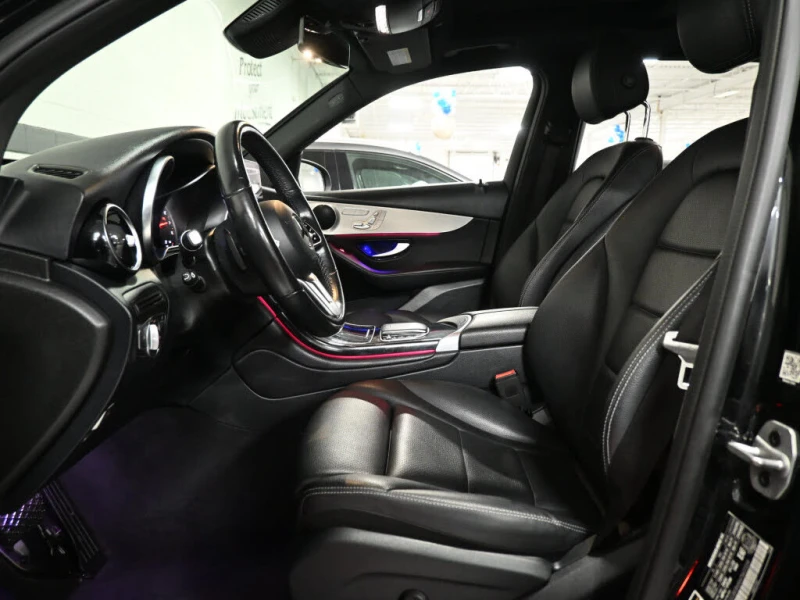 Mercedes-Benz GLC 300 4MATIC, снимка 8 - Автомобили и джипове - 53473703