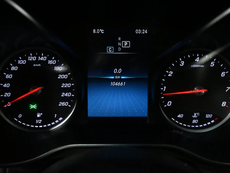 Mercedes-Benz GLC 300 4MATIC, снимка 11 - Автомобили и джипове - 53473703