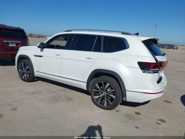 VW Atlas 2.0T SEL PREMIUM R-LINE, снимка 4 - Автомобили и джипове - 53194577