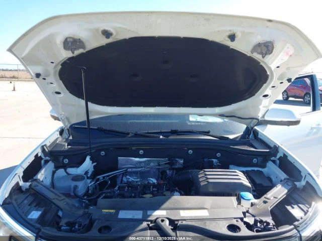 VW Atlas 2.0T SEL PREMIUM R-LINE, снимка 12 - Автомобили и джипове - 53194577