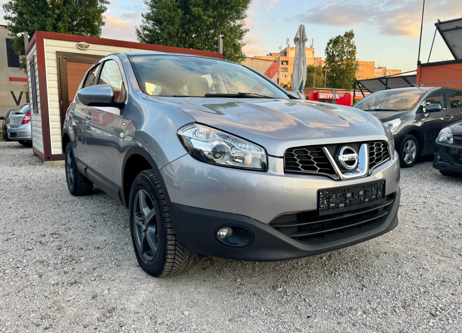 Nissan Qashqai 2.0i 4х4 ТОП СЪСТОЯНИЕ !!! - изображение 7