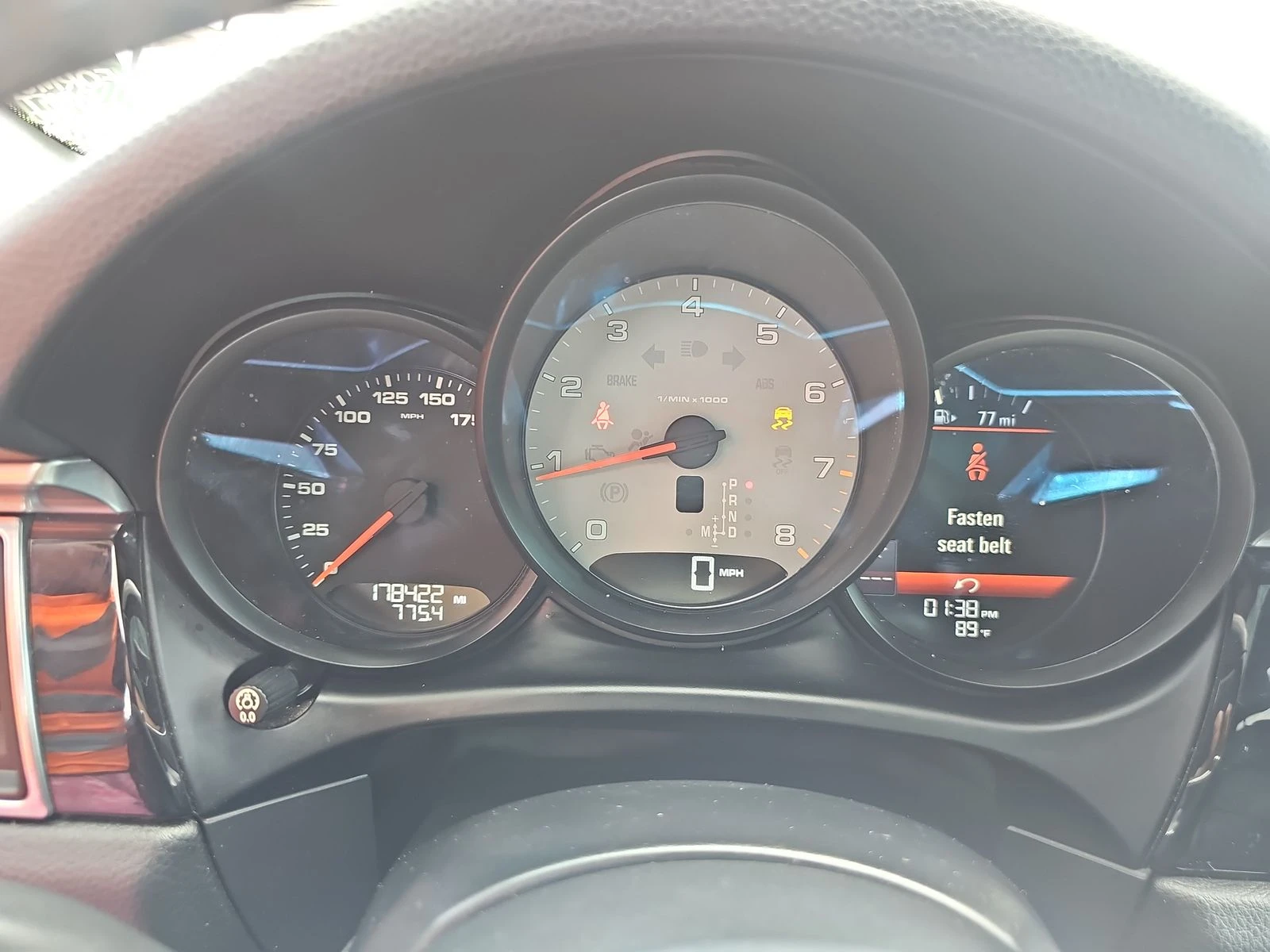 Porsche Macan S/ОБДУХВАНЕ/ПАНОРАМА - изображение 9