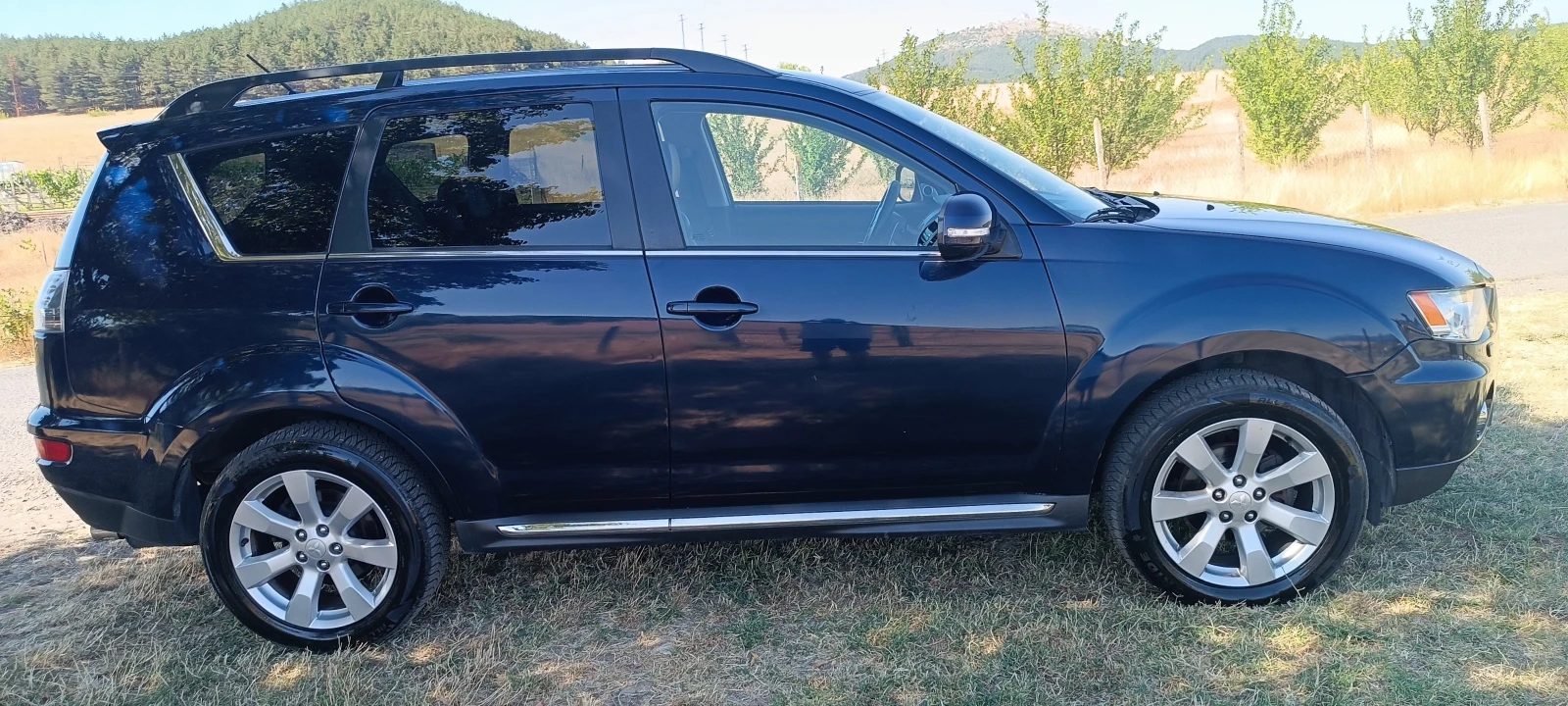 Mitsubishi Outlander 4x4 ; 7местен - изображение 8