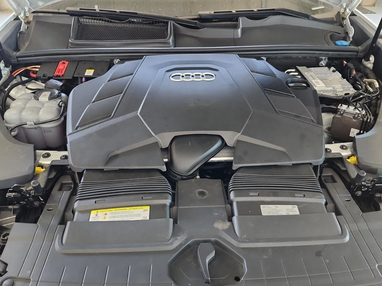 Audi Q8 Technik* Sline* Matrix* Distr* B&O* * 360*  | Mobile.bg   15