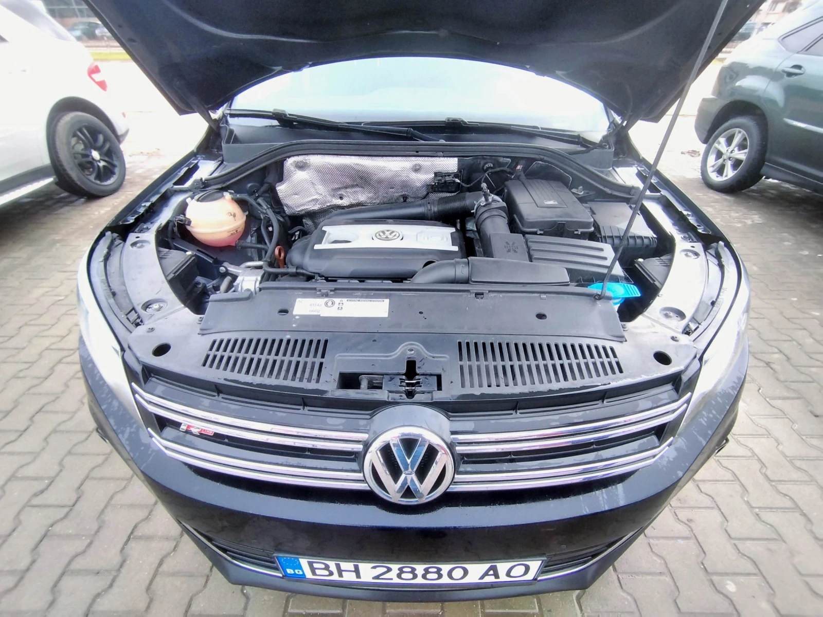VW Tiguan 2.0 tsi/4x4/���������  | Mobile.bg � ����������� 10