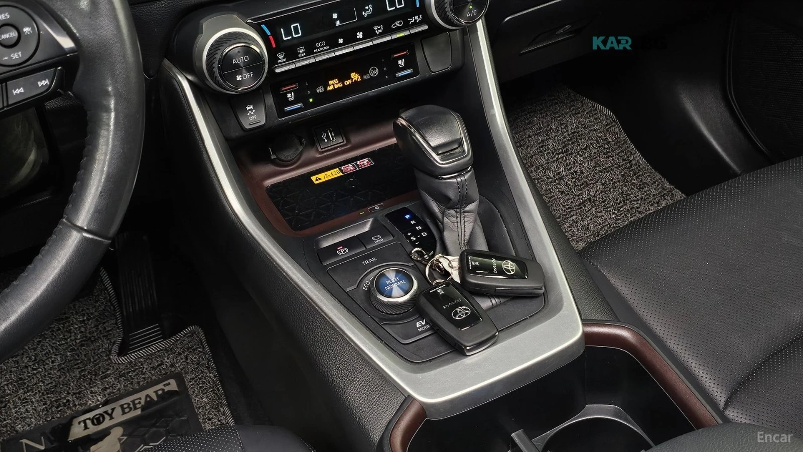 Toyota Rav4 4X4* ОБДУХВАНЕ* 4 ПОДГРЕВА* DIGITAL* КАМЕРА* ПАНО, снимка 9 - Автомобили и джипове - 55118186