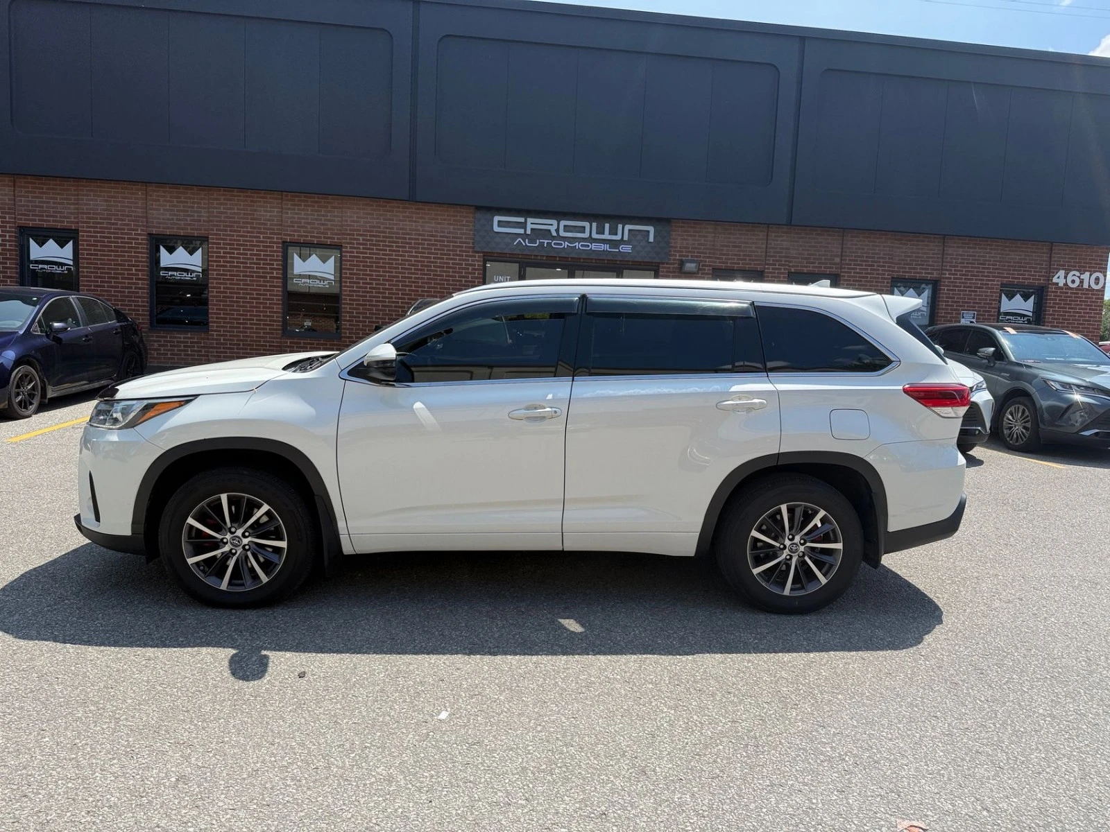 Toyota Highlander AWD* XLE* ПОДГРЕВ* КАМЕРА* KEYLESS, снимка 4 - Автомобили и джипове - 55533204