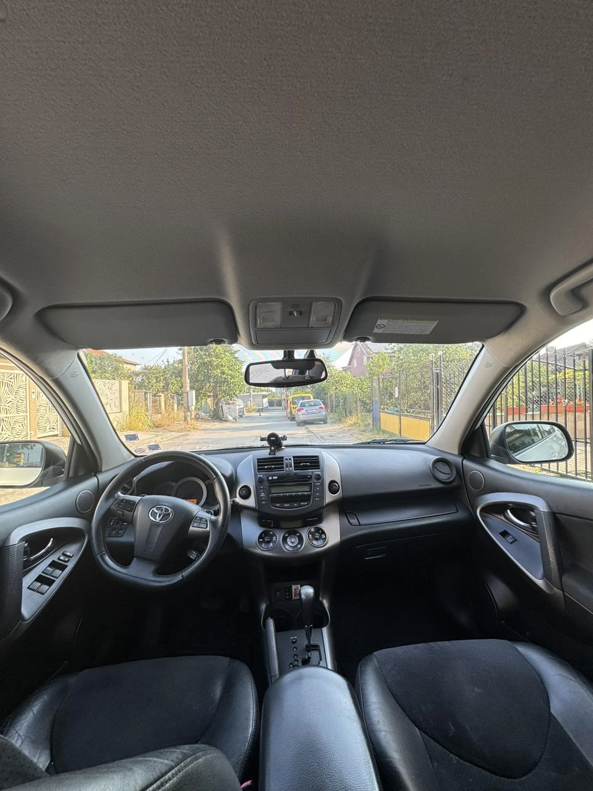 Toyota Rav4, снимка 10 - Автомобили и джипове - 55678297