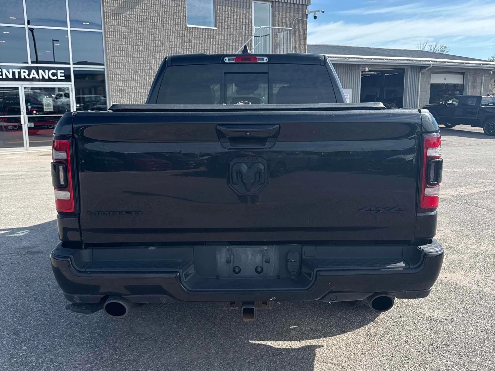 Dodge RAM 1500 * Limited * АВТОКРЕДИТ БЕЗ ПЪРВОНАЧАЛНА ВНОСКА* , снимка 4 - Автомобили и джипове - 55999372
