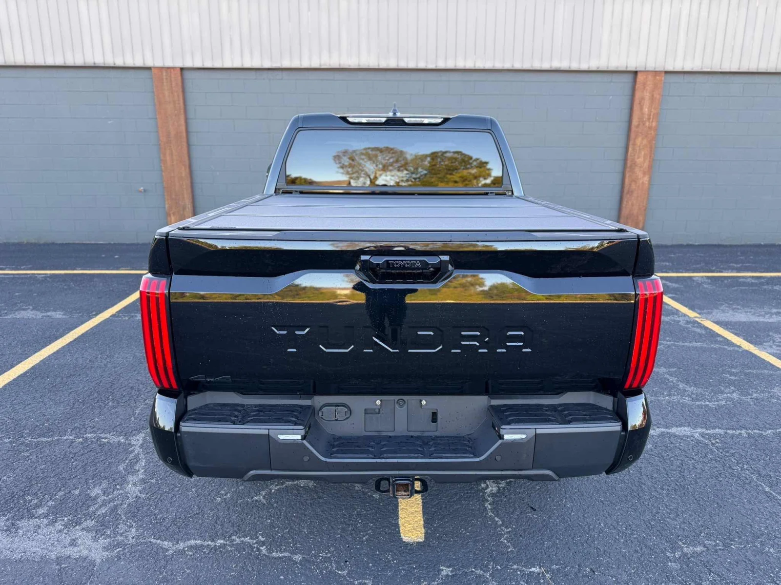 Toyota Tundra 4x4 Crewmax Limited, снимка 4 - Автомобили и джипове - 56248247