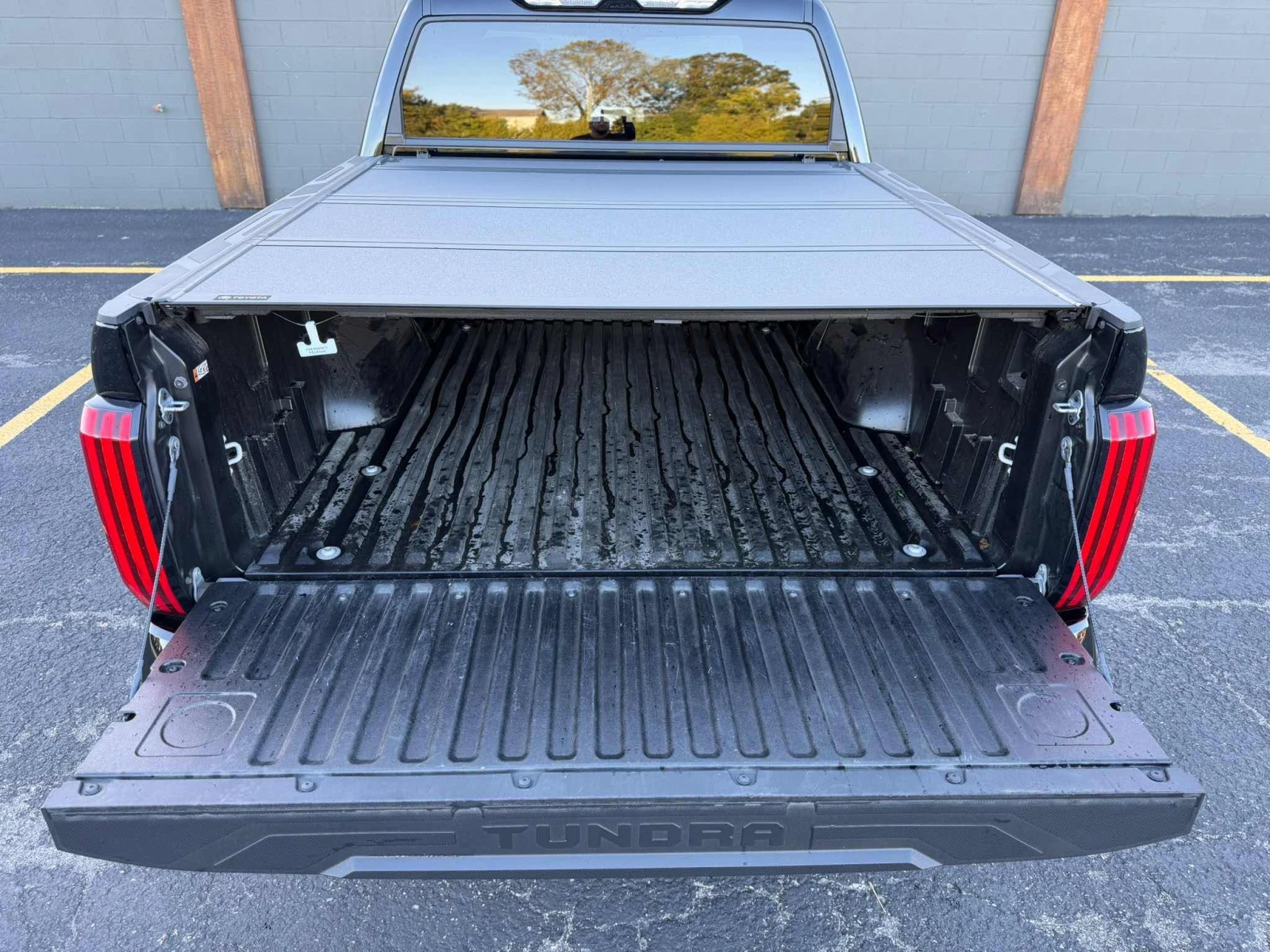 Toyota Tundra 4x4 Crewmax Limited, снимка 11 - Автомобили и джипове - 56248247