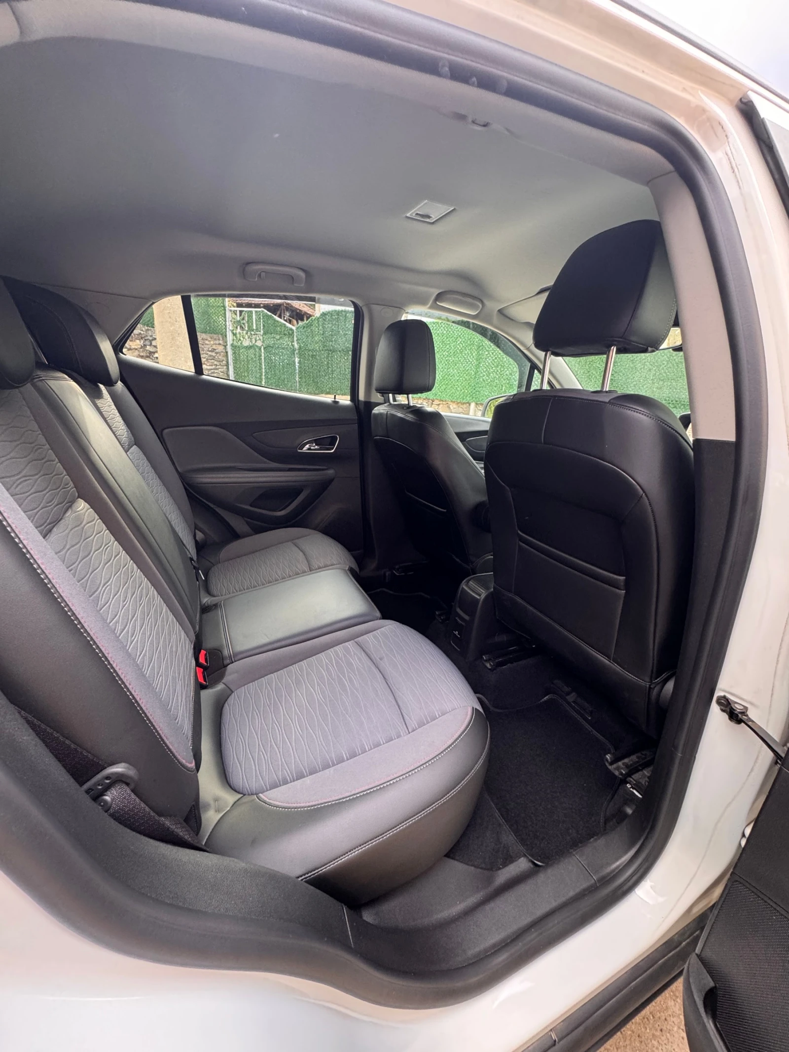 Opel Mokka, снимка 8 - Автомобили и джипове - 56258108