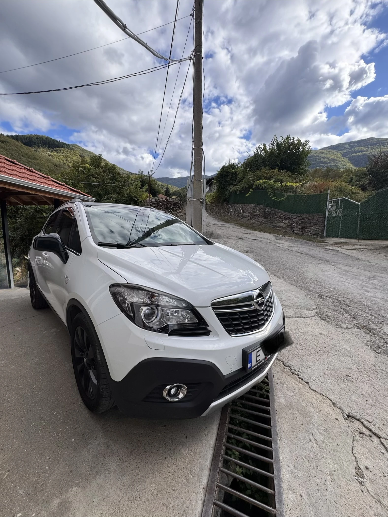 Opel Mokka, снимка 2 - Автомобили и джипове - 56258108
