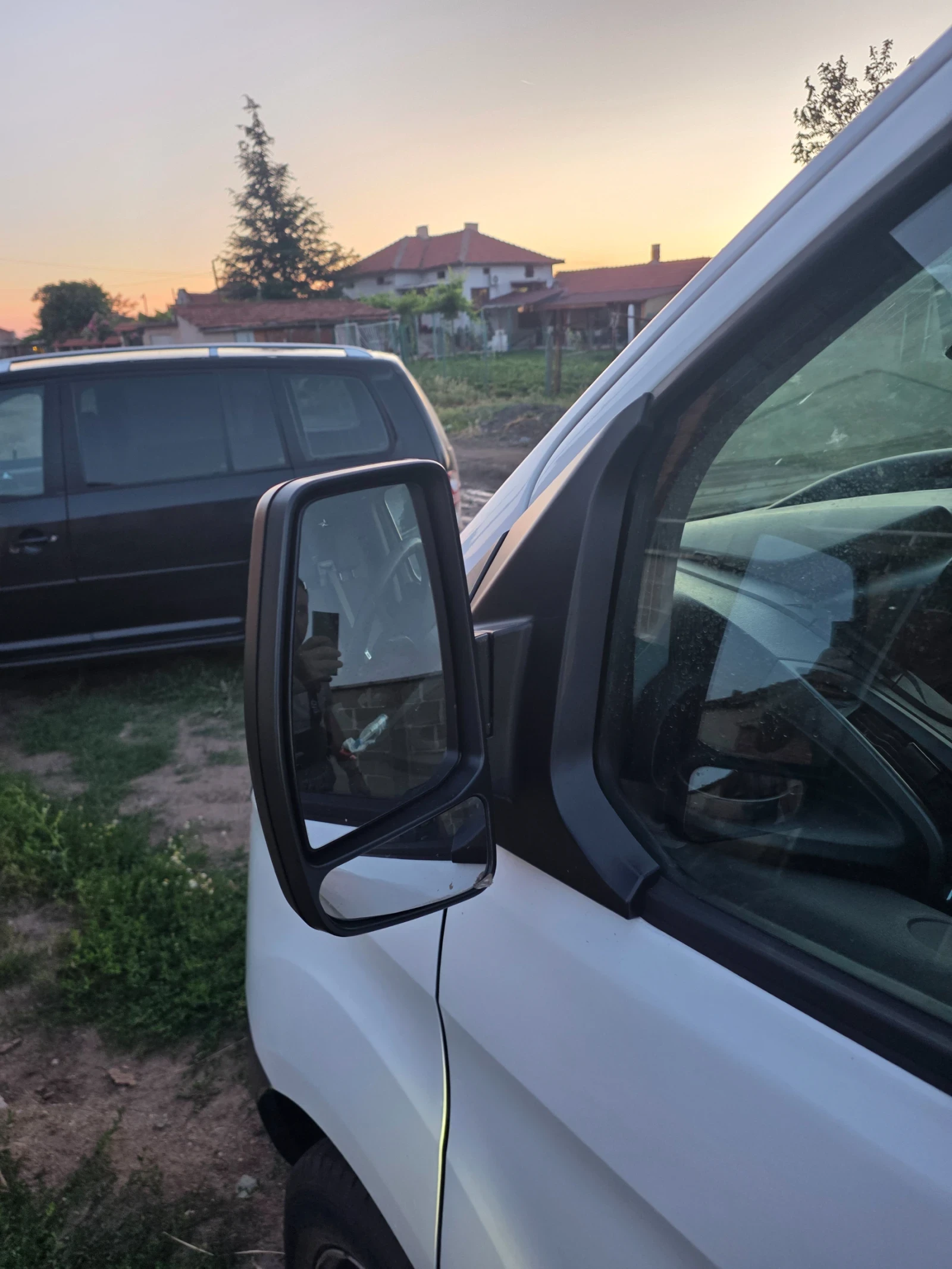 Ford Transit Custom, снимка 11 - Бусове и автобуси - 54908402