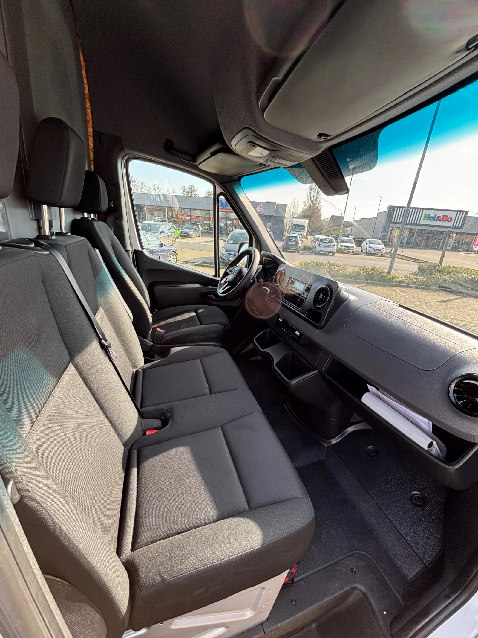 Mercedes-Benz Sprinter 319, снимка 12 - Бусове и автобуси - 55137489