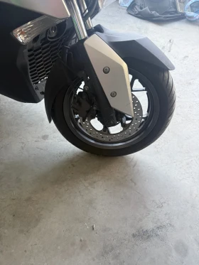 Yamaha X-max 300i-Abs, Tcs-Регистриран!!!, снимка 12