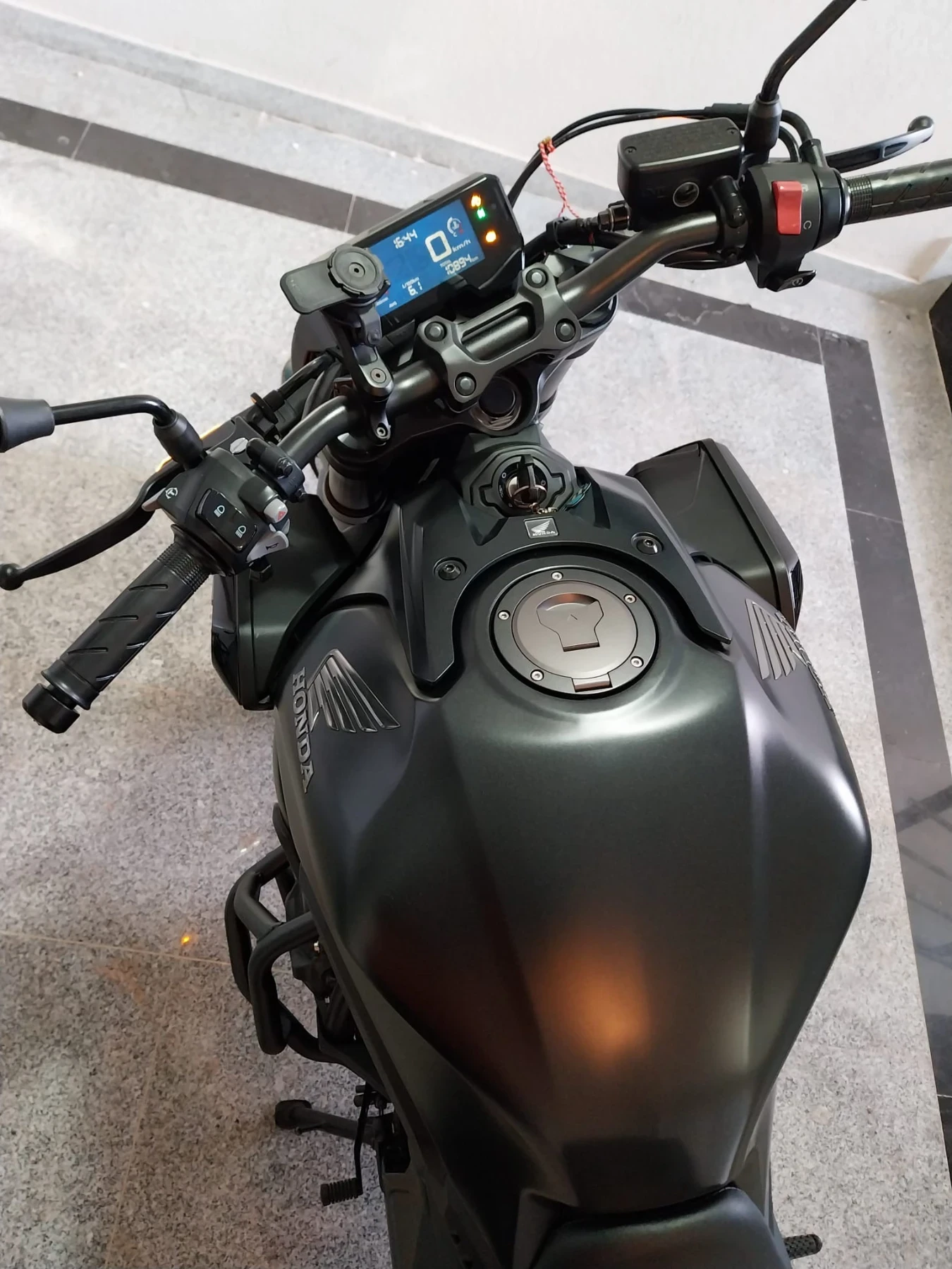 Honda Cb CB650R The Last Black Edition - изображение 7