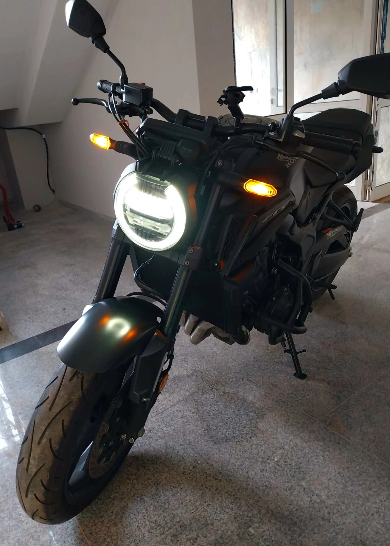 Honda Cb CB650R The Last Black Edition - изображение 4