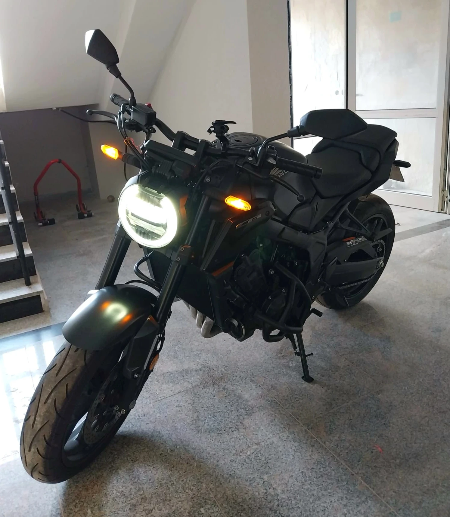 Honda Cb CB650R The Last Black Edition - изображение 5