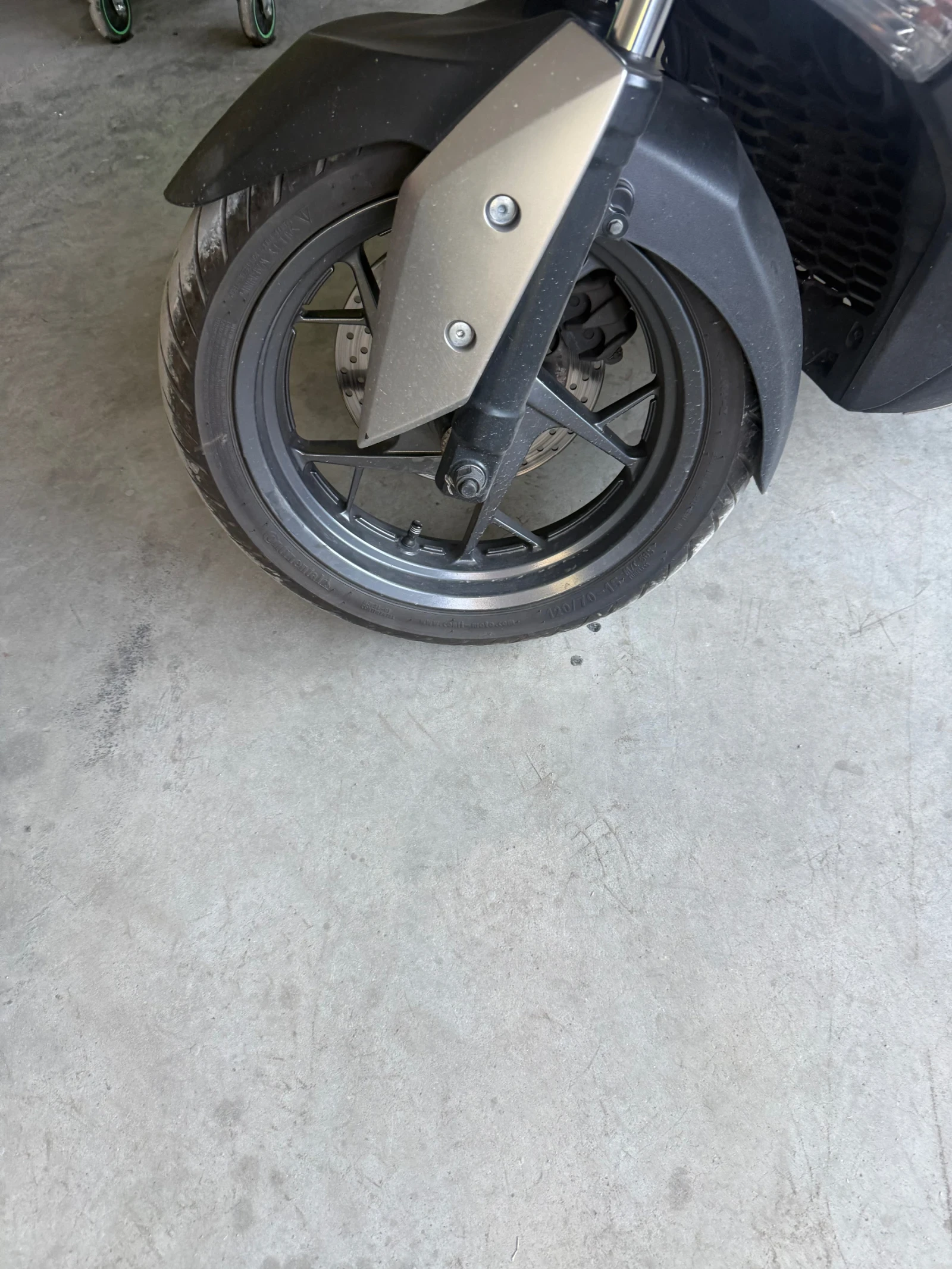 Yamaha X-max 300i-Abs, Tcs-Регистриран!!!, снимка 14 - Мотоциклети и мототехника - 55088356